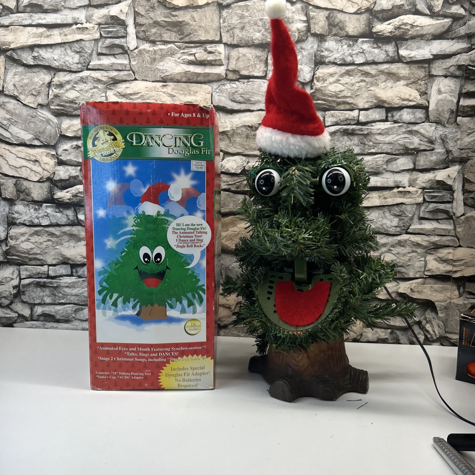 1997 Gemmy Douglas Fir Talking Tree Animated Singing Dancing Christmas Works