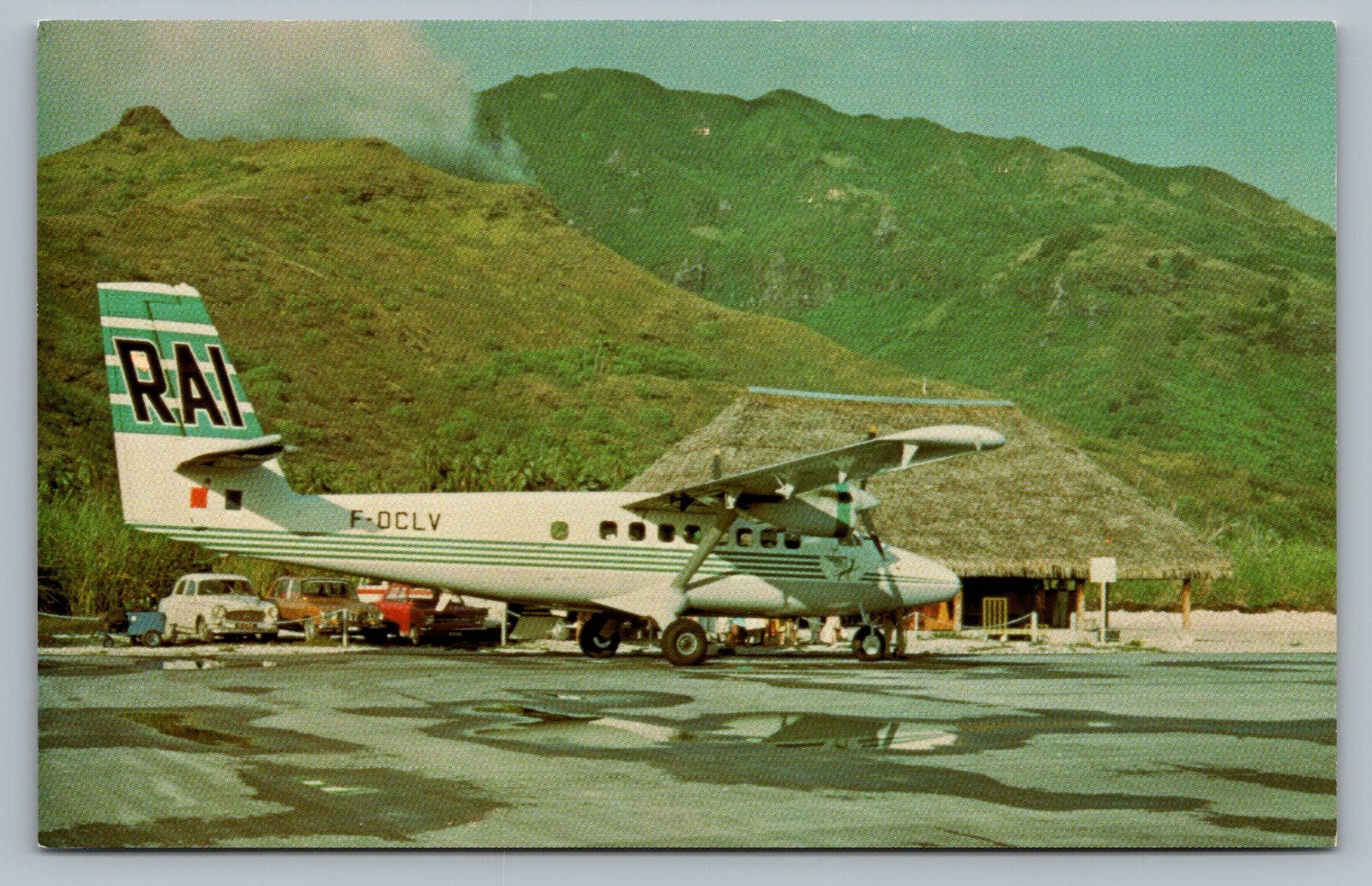 Twin Otter RAI Moorea Air Airport Airplane F-OCLV Old Cars 1969 Vtg Postcard P6