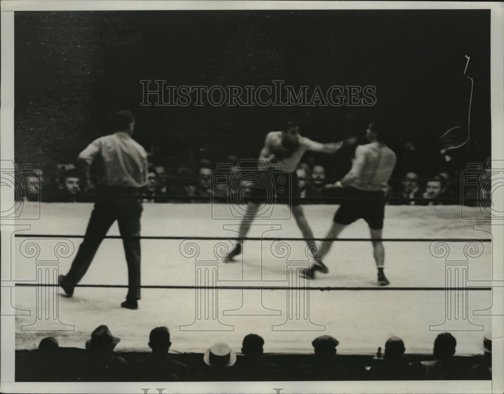 1933 Press Photo Barney Ross keeps lightweight title vs Tony Canzoneri in NYC