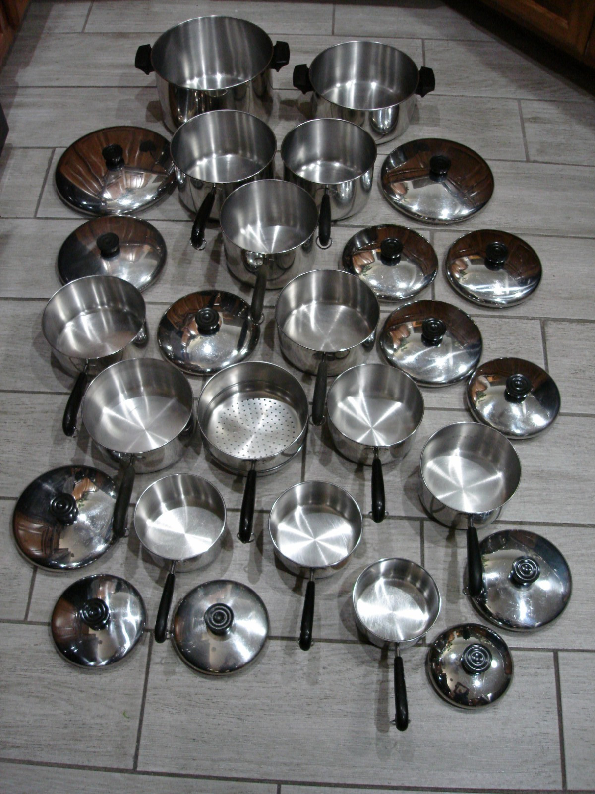 Revere Ware 27 Piece Stainless Steel Tri-Ply Bottom w/Aluminum Core Set
