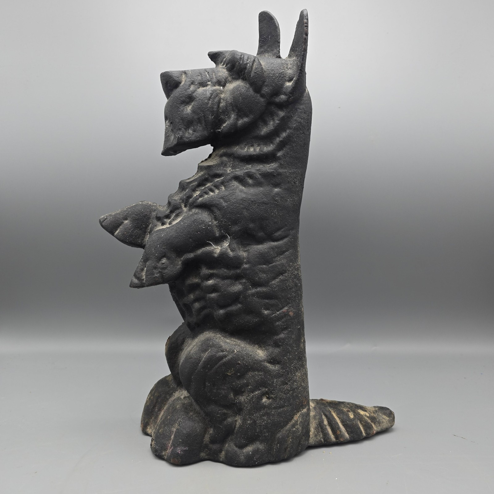 Vintage Cast Iron Begging Scottie Dog Doorstop Vintage Cast Iron Begging Scottie Dog Doorstop