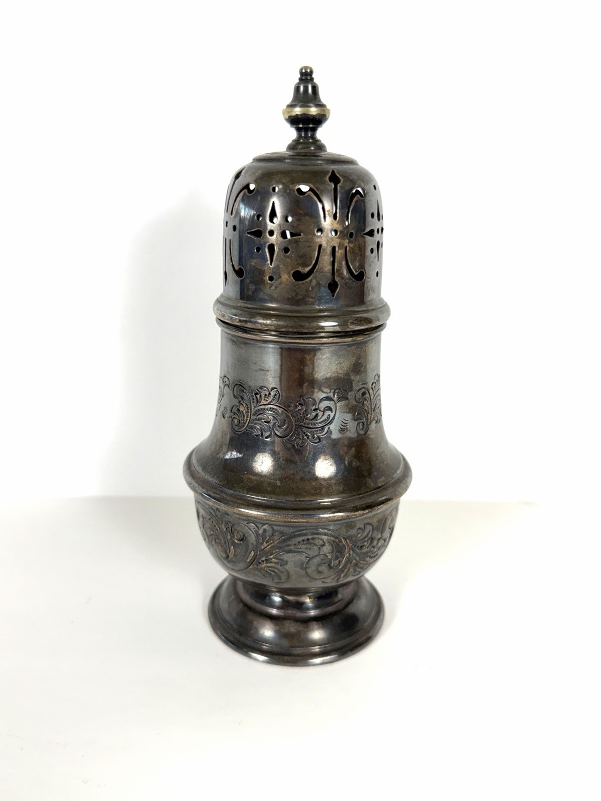 Vintage Birks Dingwall Sugar Shaker Muffineer Ornate 