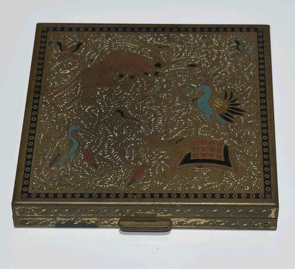 Vintage 1940s Volupte Brass Enamel Compact Exotic Persian Animal Theme Leak...
