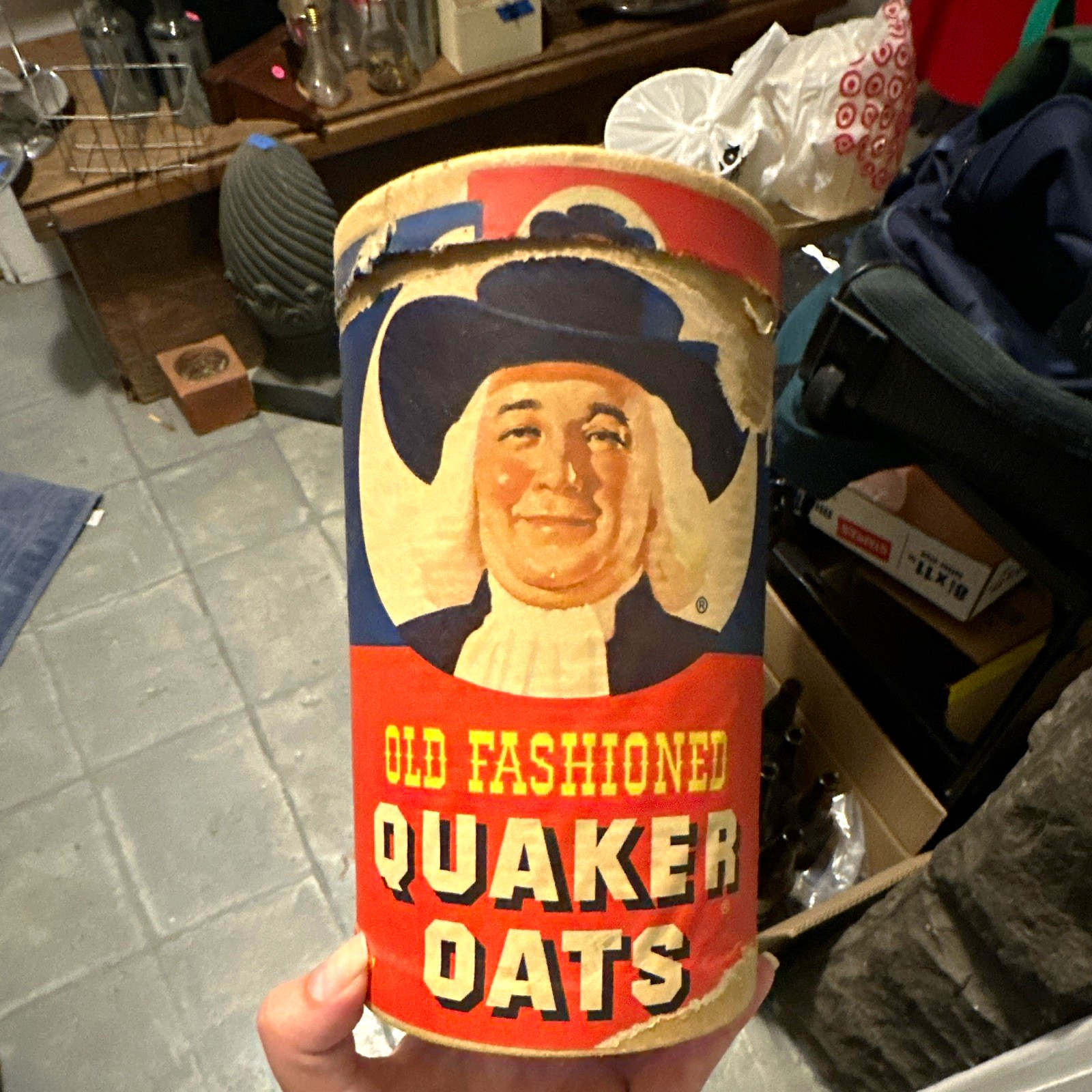 Quaker Vintage Quaker Oats Cardboard Container Canister Cereal Theme Red Blue