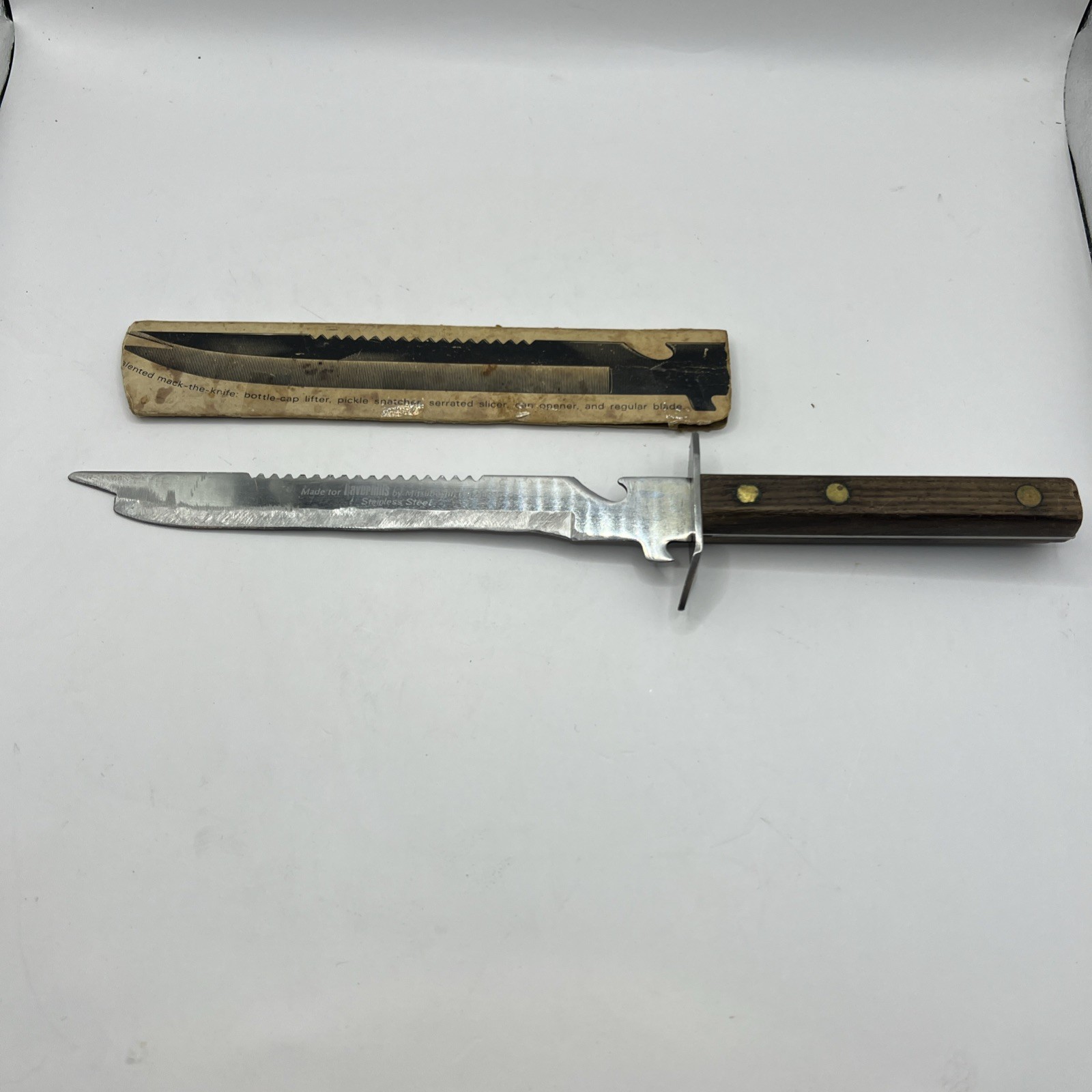 This vintage Haverhills Mitsuboshi bartender's knife
