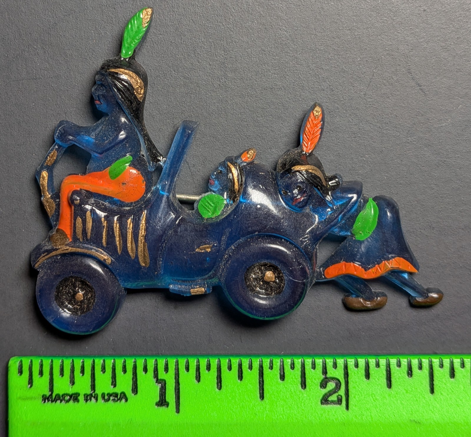 Vintage 1930s/40s Native American Indian Woman Car Plastic Pinback Pin