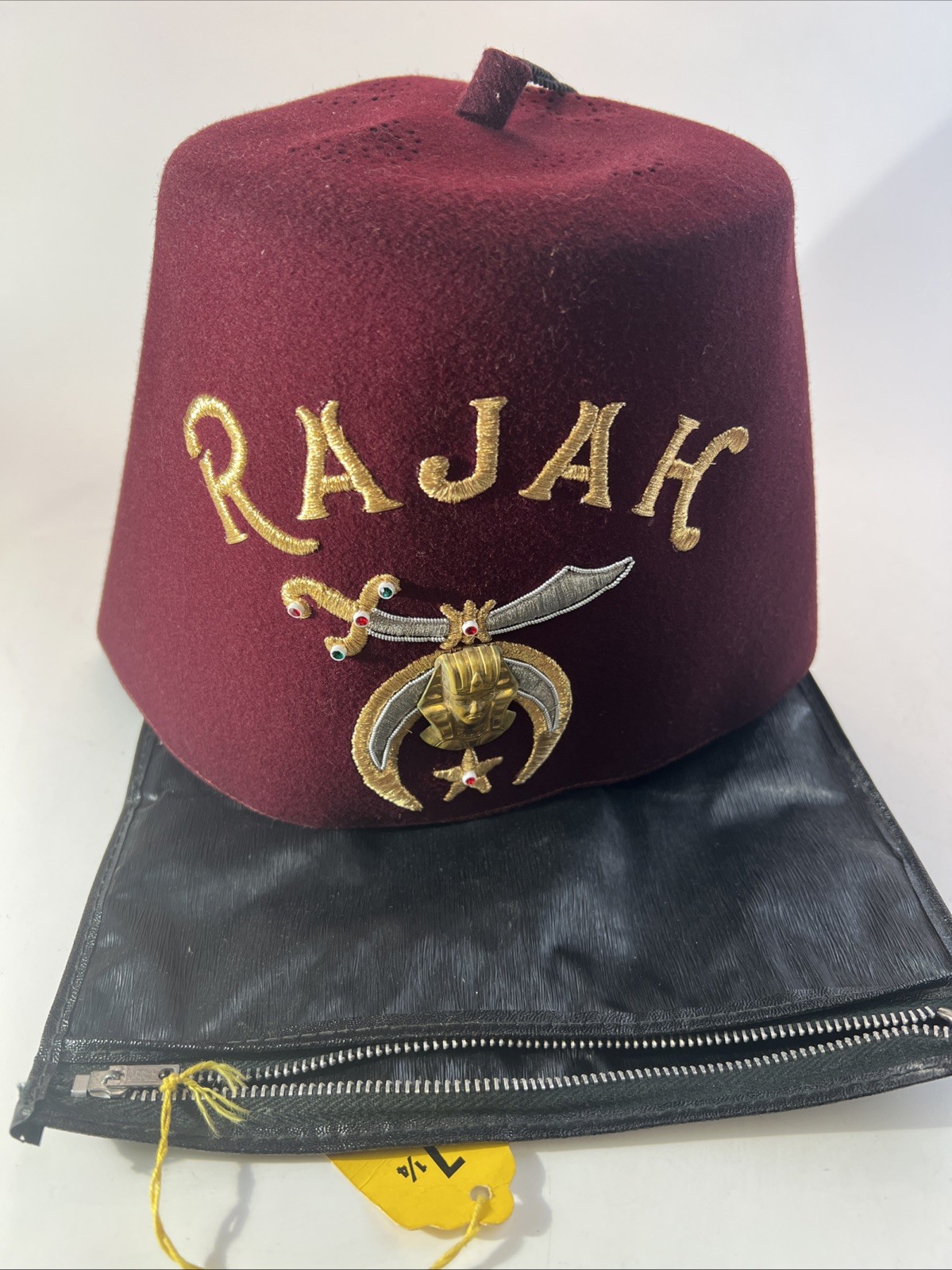 Shriners Burgundy Fez Hat Masonic RAJAH Felt Rhinestones W/Tassle Pin Size 7.25”