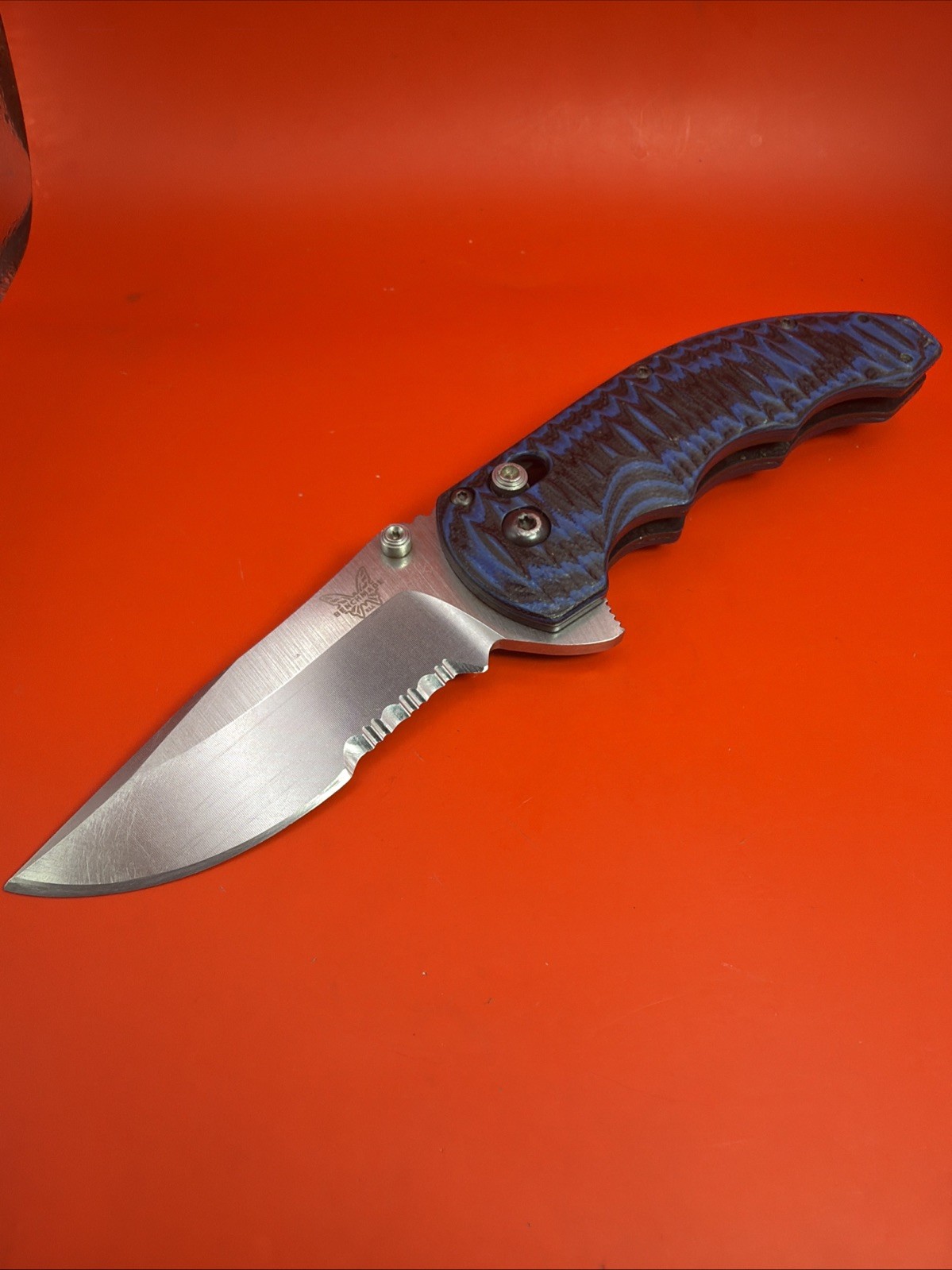 Benchmade 300-1 Axis Flipper Knife Drop Point Blade 154cm