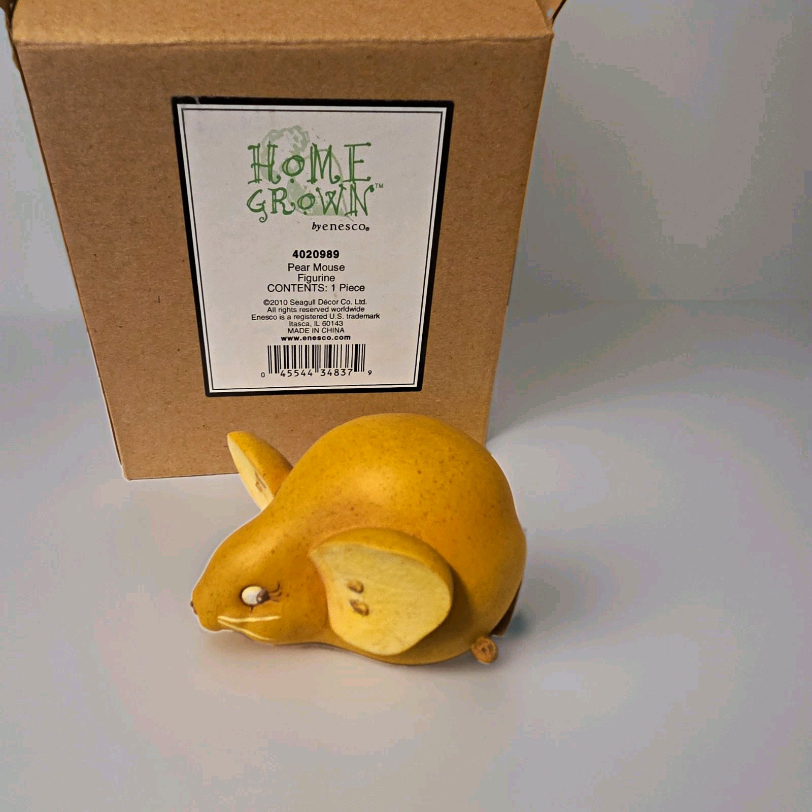 Enesco Home Grown Pear Mouse Resin Figurine Yellow 2010 Boxed 4020989