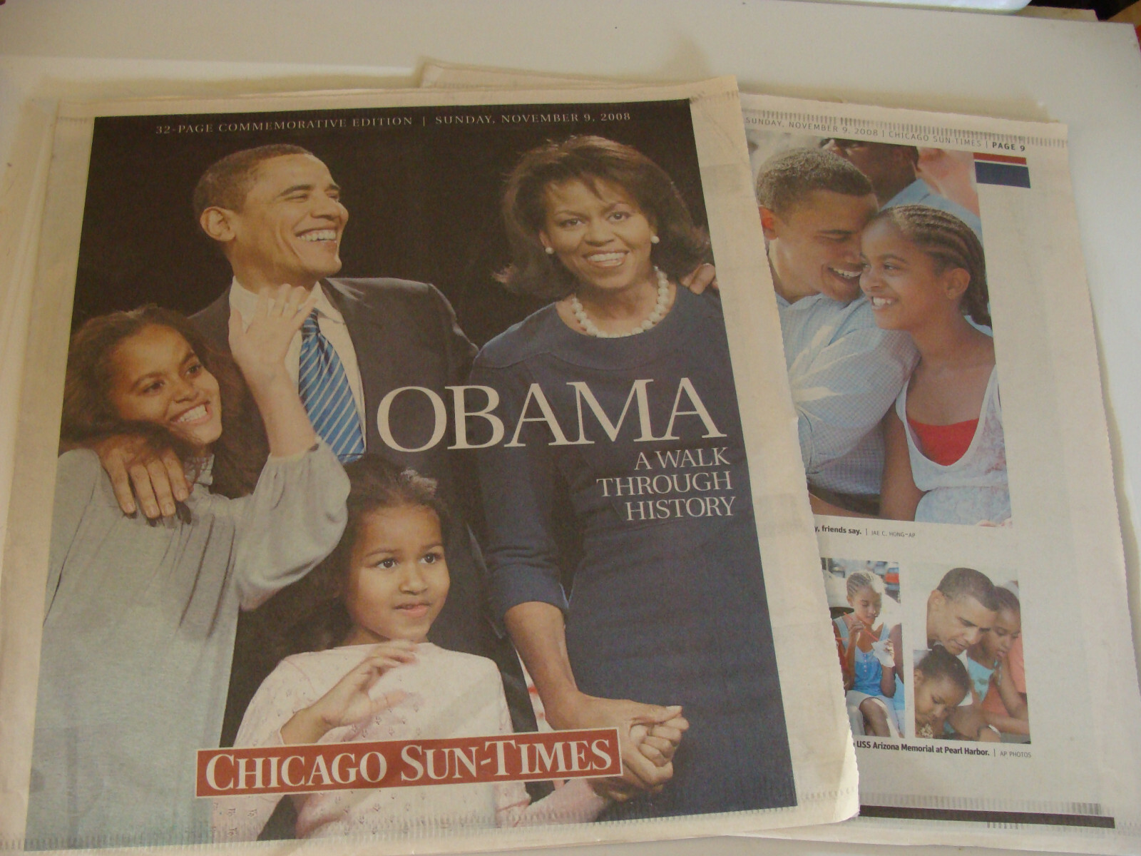 President Obama Chicago Sun-Times supplement 11/9/2008 Walk Through History