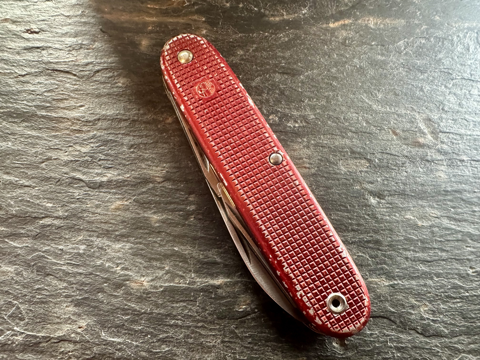 1964 SAK Red Alox WENGER DELEMONT Soldier W-K Swiss Army Knife Soldier Knife 64