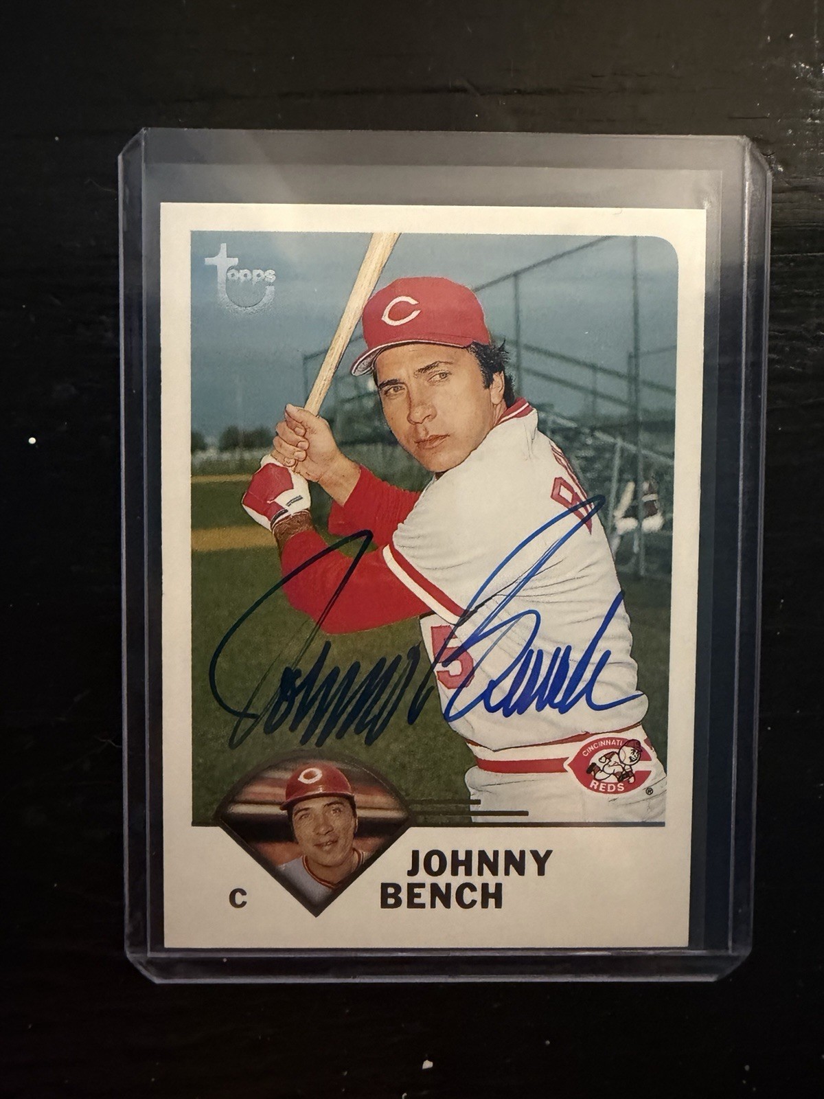 Johnny Bench Autographed 2003 Topps Retired Signature Edition Signed MLB Card Johnny Bench Autographed 2003 Topps Retired Signature Edition Signed MLB Card
