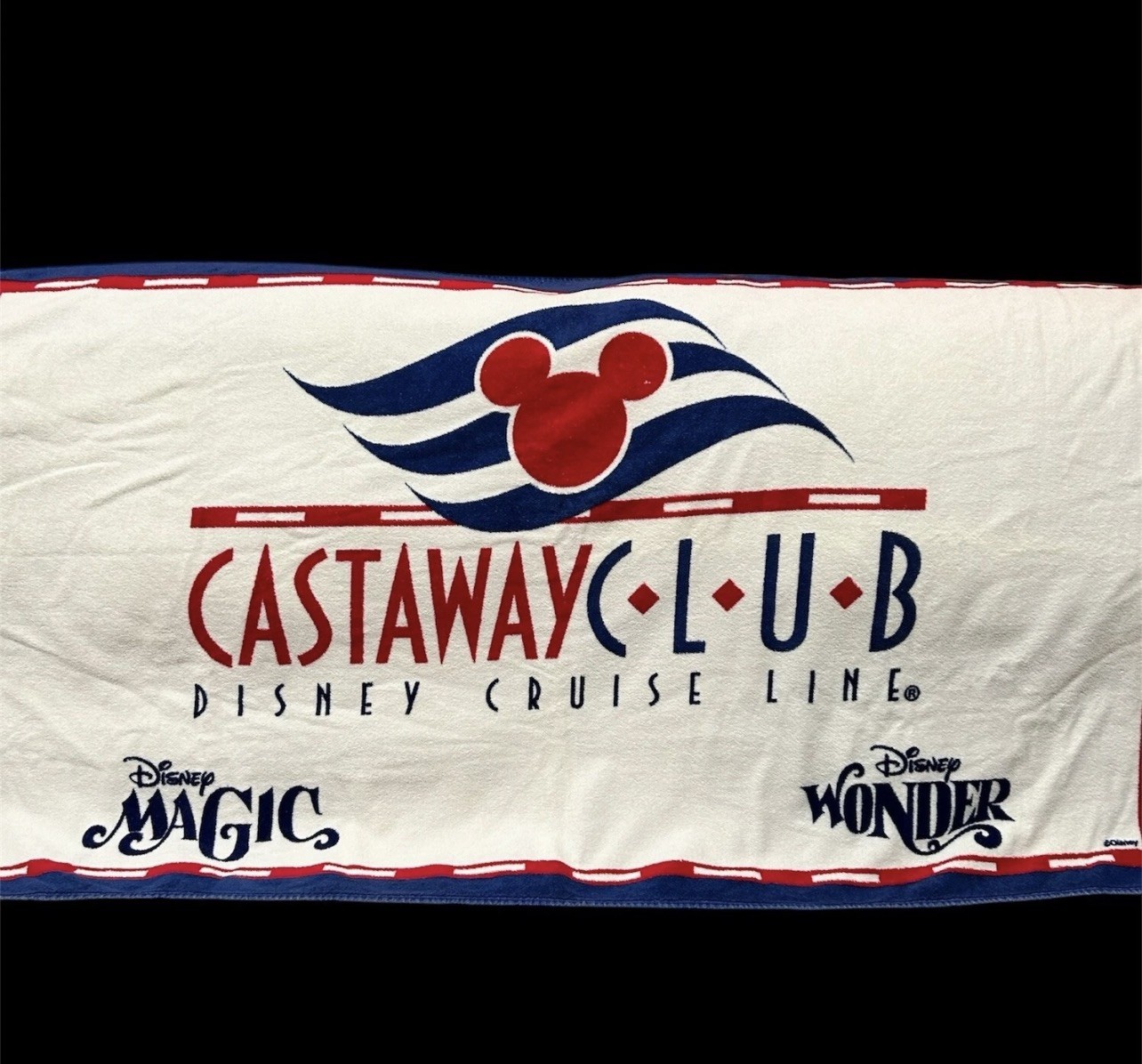 Disney Magic Castaway Club Cruise Line Mickey Logo Beach Towel 31x58 Pre Owned