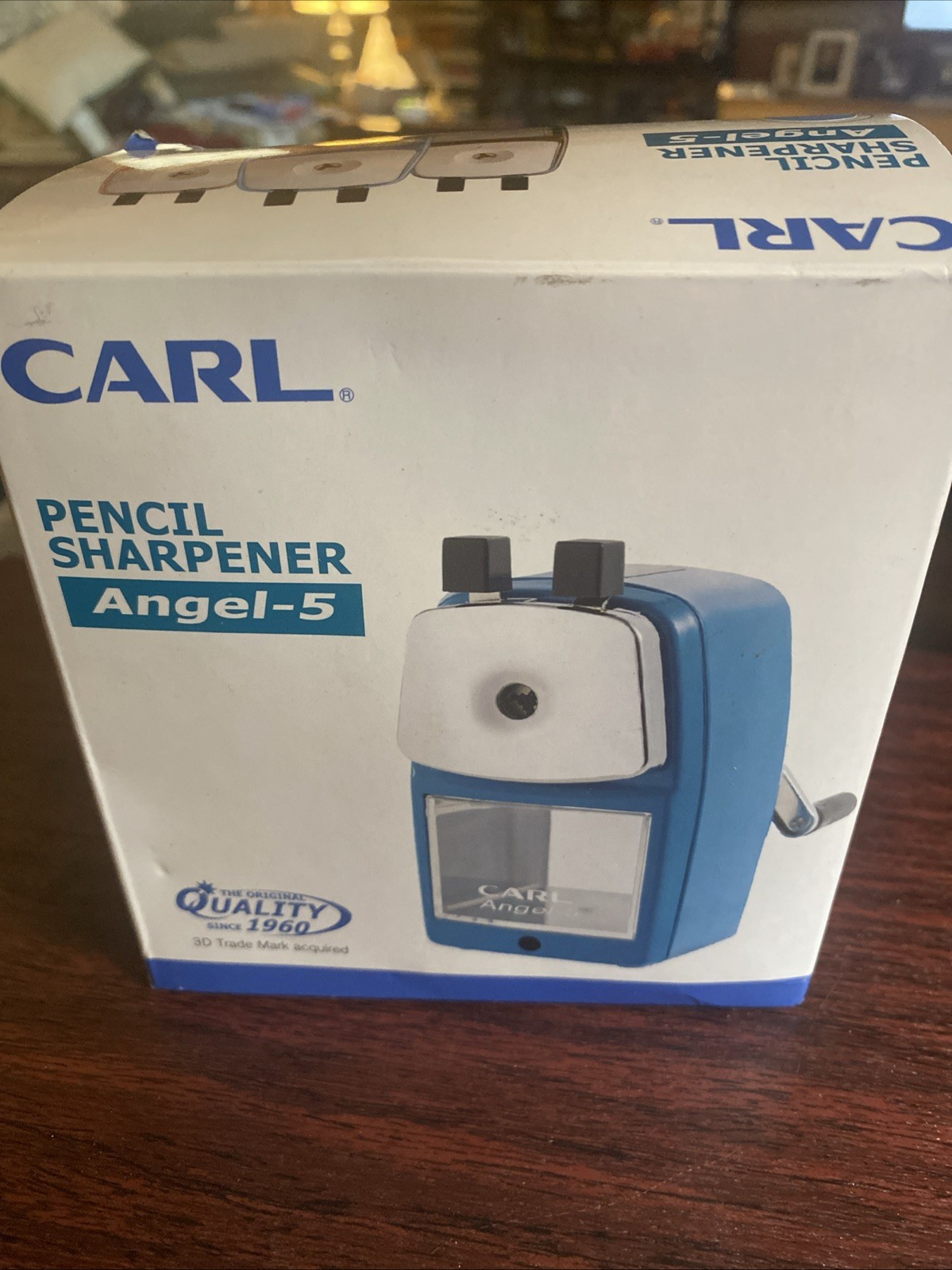 CARL Angel-5 Pencil Sharpener Red / Black / Blue Colors