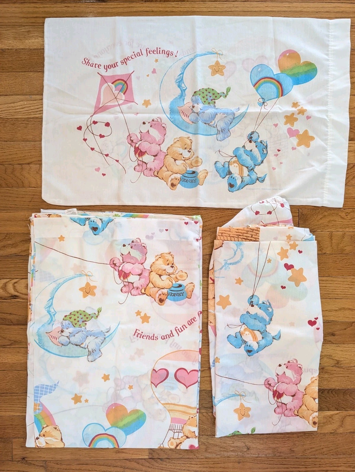 VTG Care Bears TWIN Flat & Fitted Sheet Set Pillowcase Kites Balloon Rainbow 80s