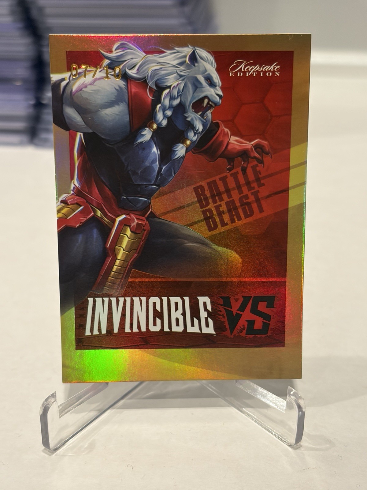 Keepsake Invincible VS Battle Beast ULTIMATE MOVE SSP Gold /10 #93 INSANE CHASE