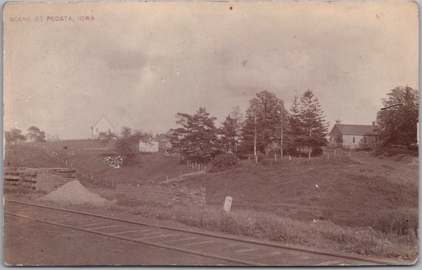 Vintage 1908 DUBUQUE, Iowa RPPC Postcard 