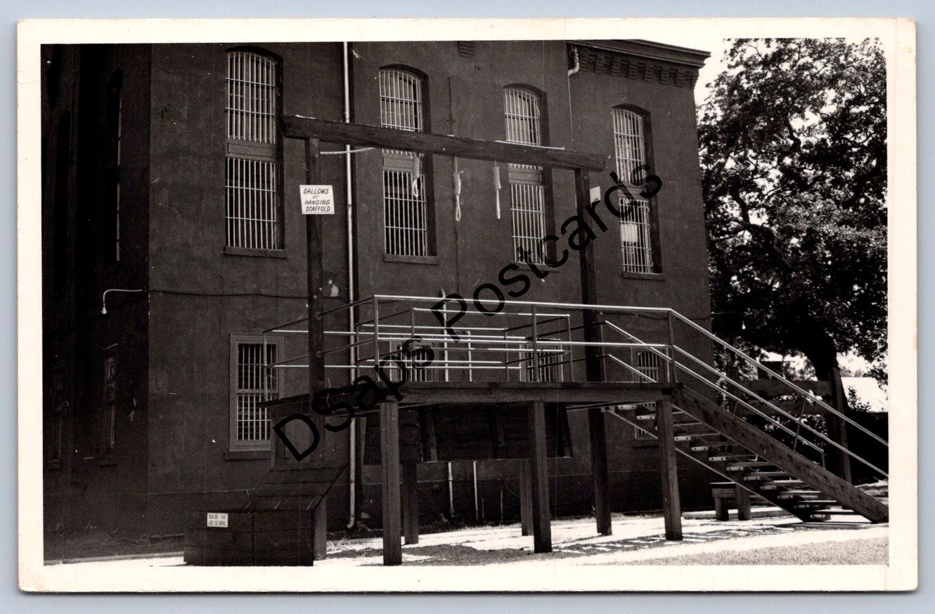 K66/ Interesting RPPC Postcard c1950s Gallows or Hanging Scaffold Death 437