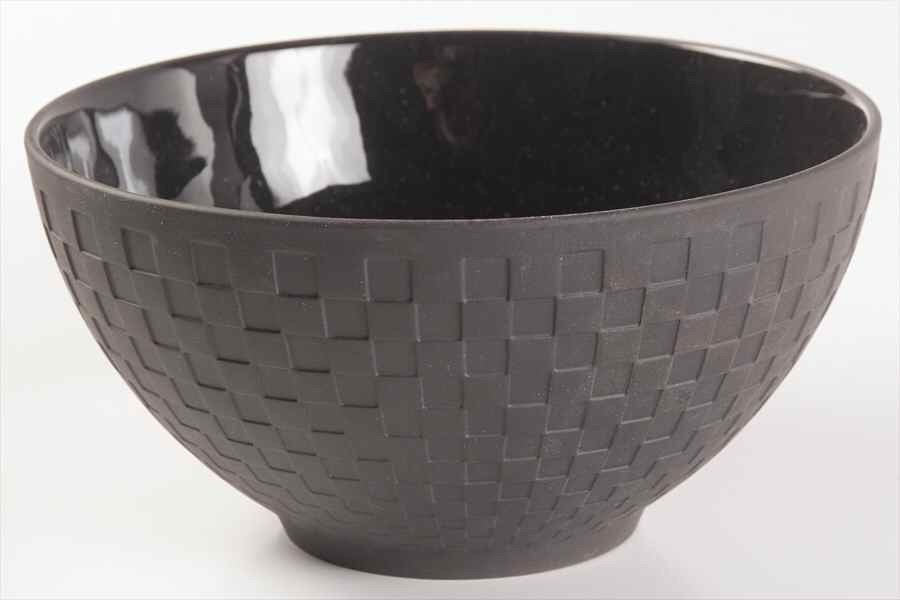 Wedgwood Night and Day Black  Round Vegetable Bowl 5735191