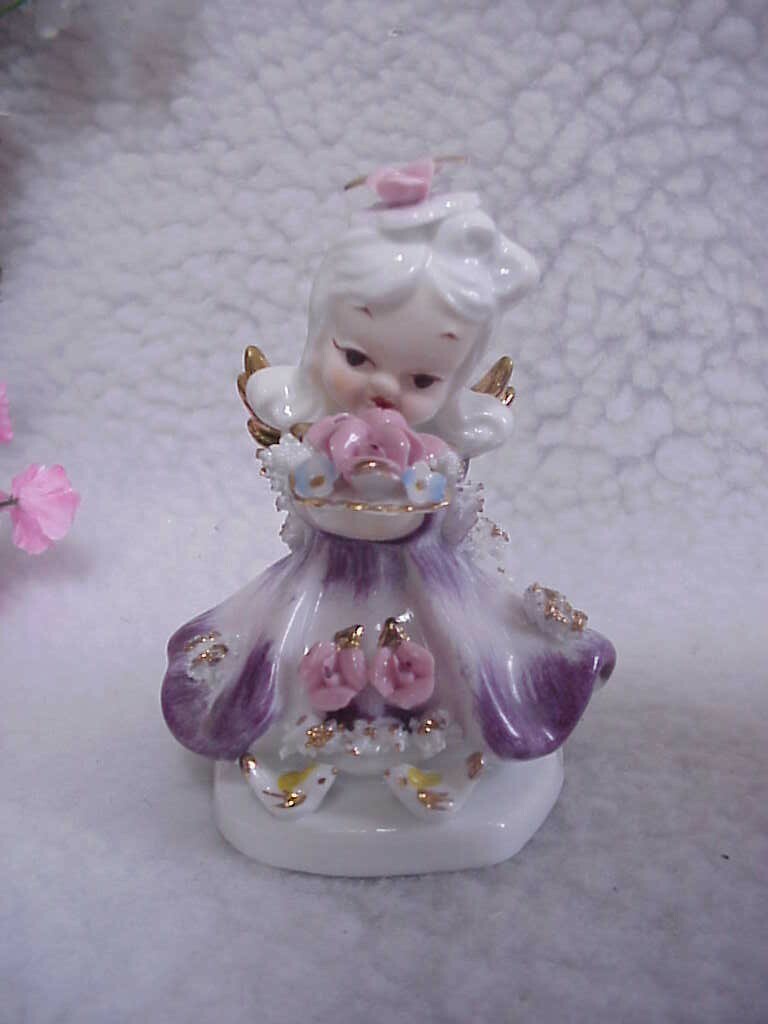 Lefton China KW8281 -Sunday's Child Angel - Tray of Flowers In Front 2 Birds