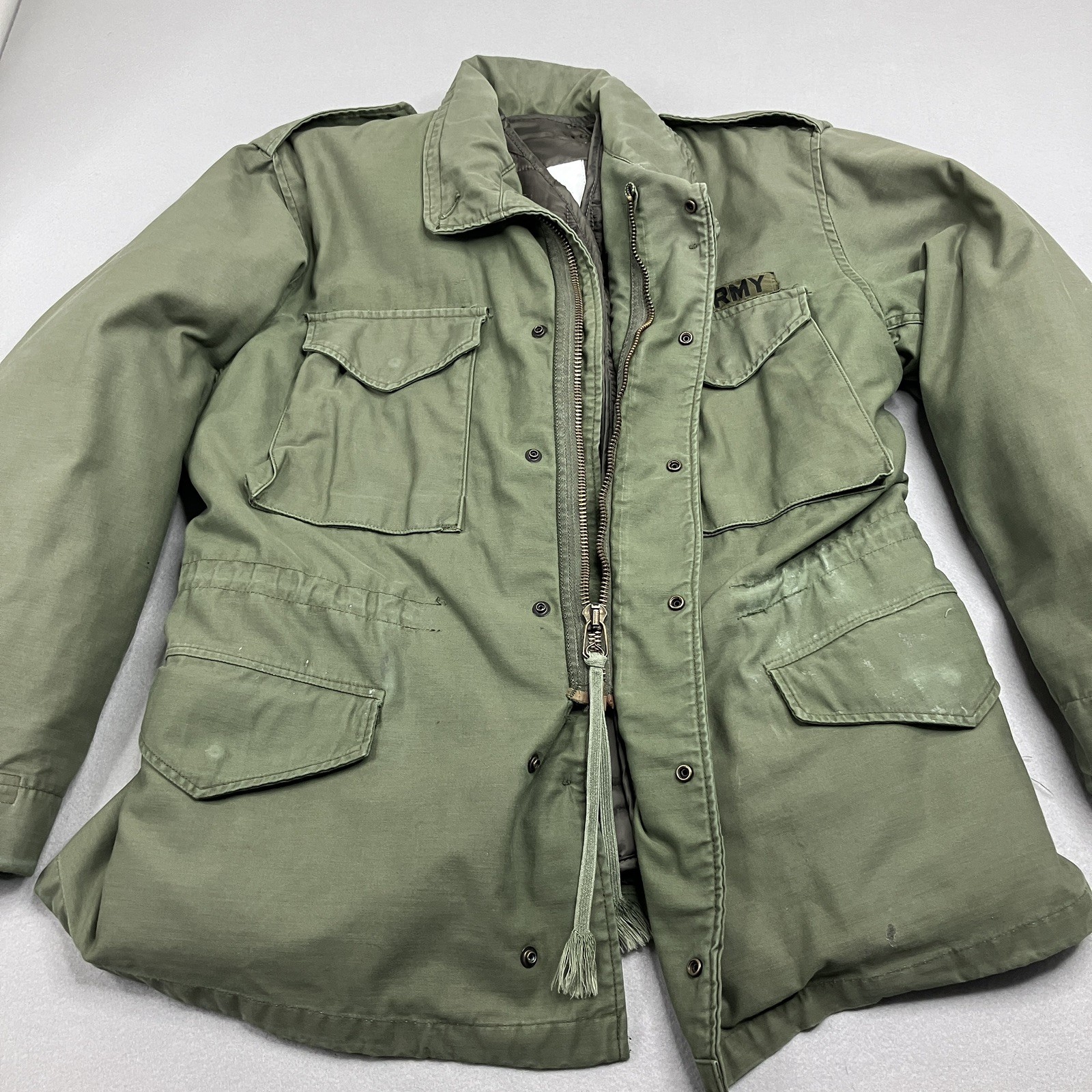 Vintage M65 Field Jacket Medium Short US Army Vietnam Era OG-107 w/ New Liner