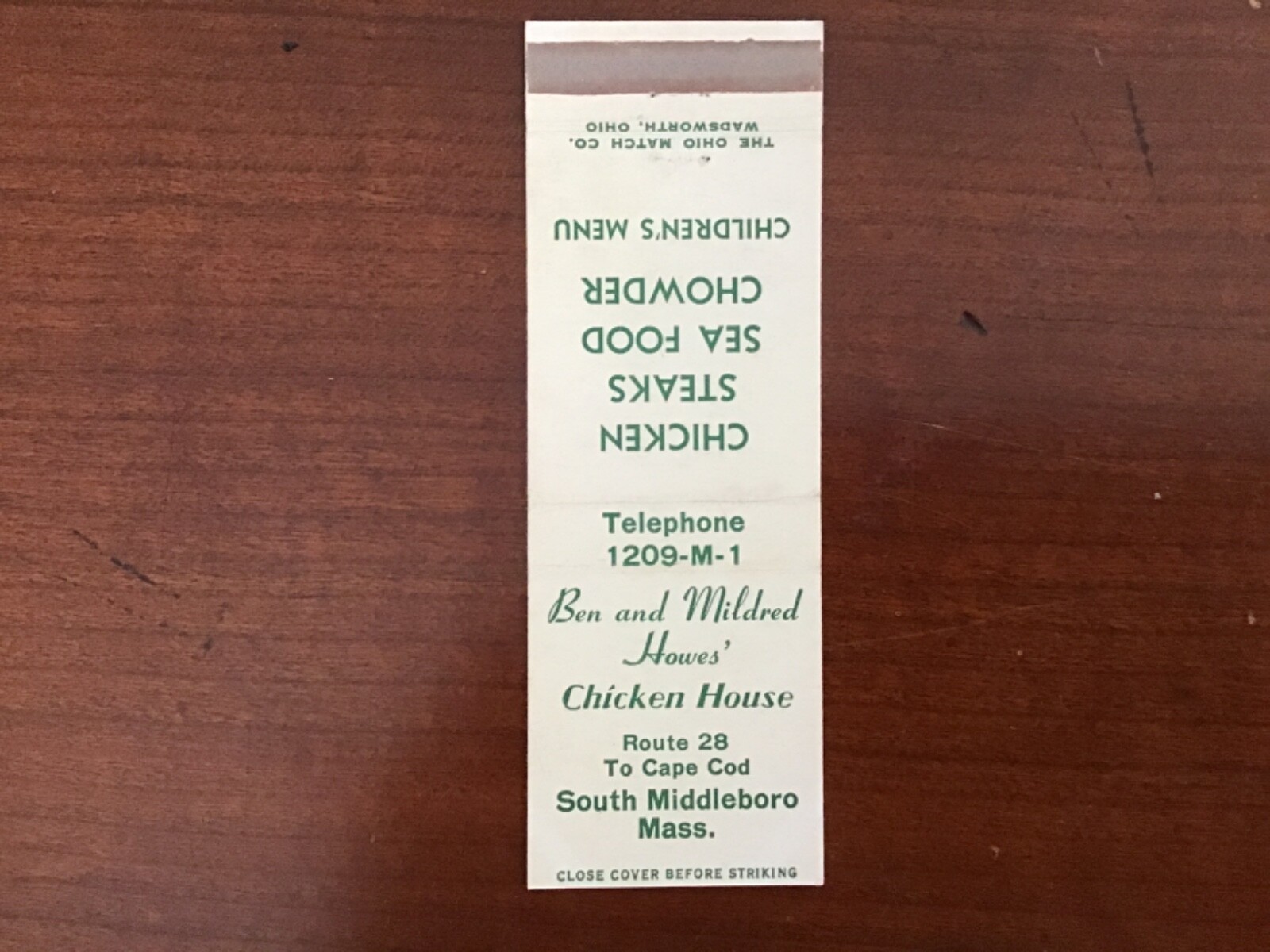 Vintage Ben & Mildred Howes’  Chicken House  S. Middleboro Mass. Matchbook Cover