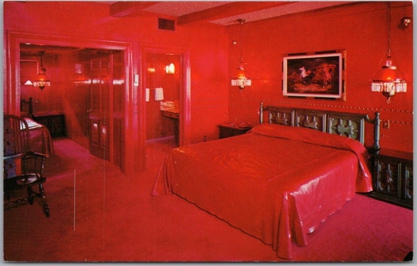 c1960s MADONNA INN POSTCARD San Luis Obispo CA \