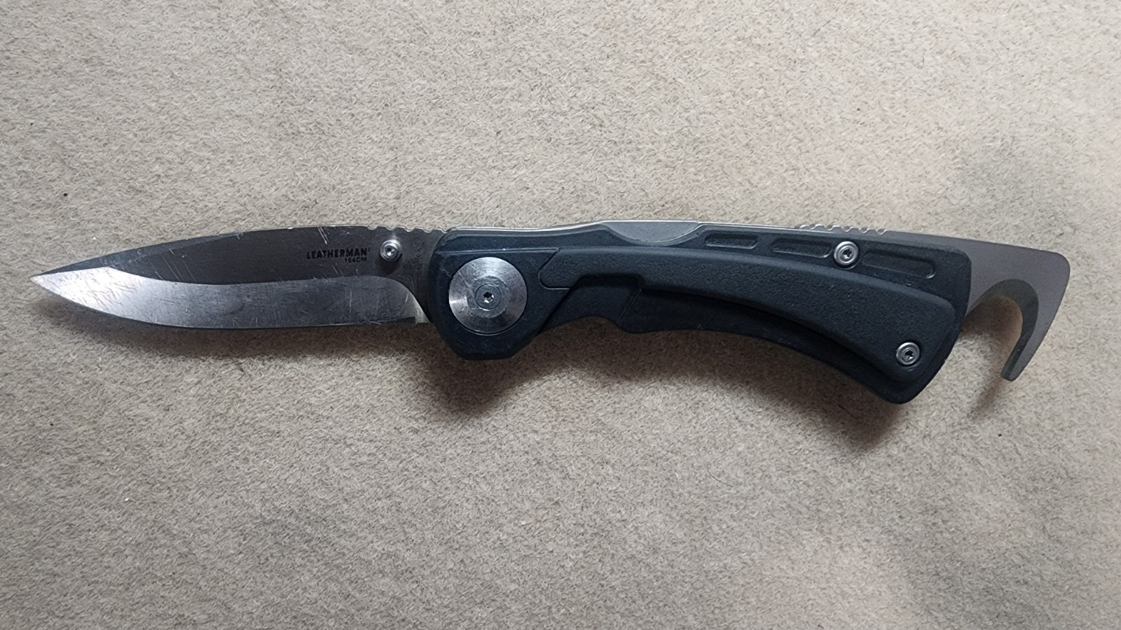 Leatherman Nehalem Hunting Knife 154CM Gut Hook Diamond Rod Leatherman Nehalem Hunting Knife 154CM Gut Hook Diamond Rod
