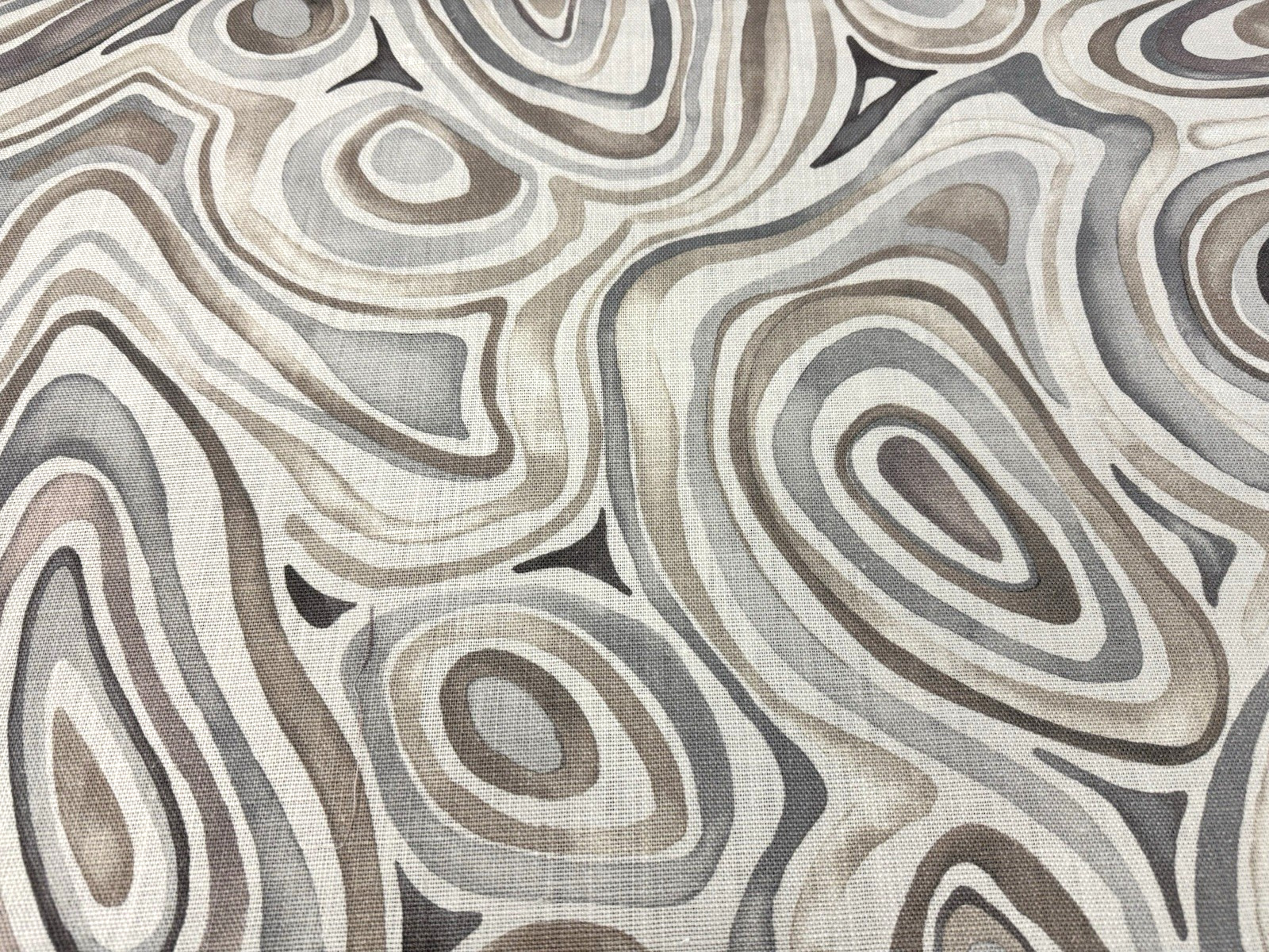Kravet Couture Contemporary Linen  Print Fabric- Mucci / Ivoire 1 yd MUCCI.1611