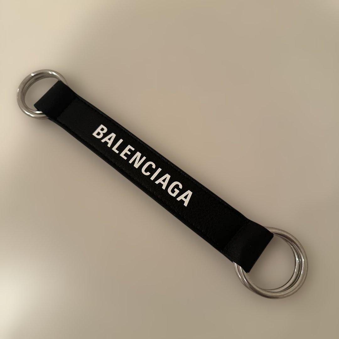 Balenciaga Unused Item Unknown Use Keep at Home Not for Sensitive Buyers