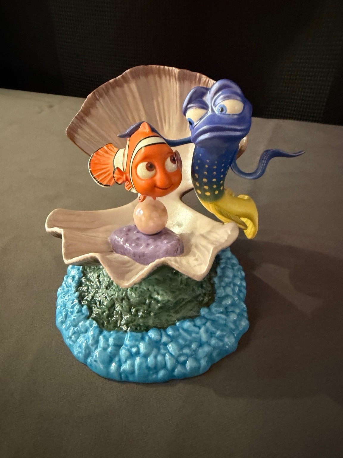 WDCC Finding Nemo — “I’m From the Ocean” — Nemo and Gurgle