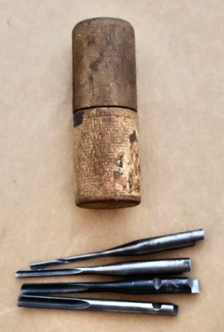 (4) YANKEE Automatic Drill Points: 5/64 - 7/64 - 9/64H - 11/64\