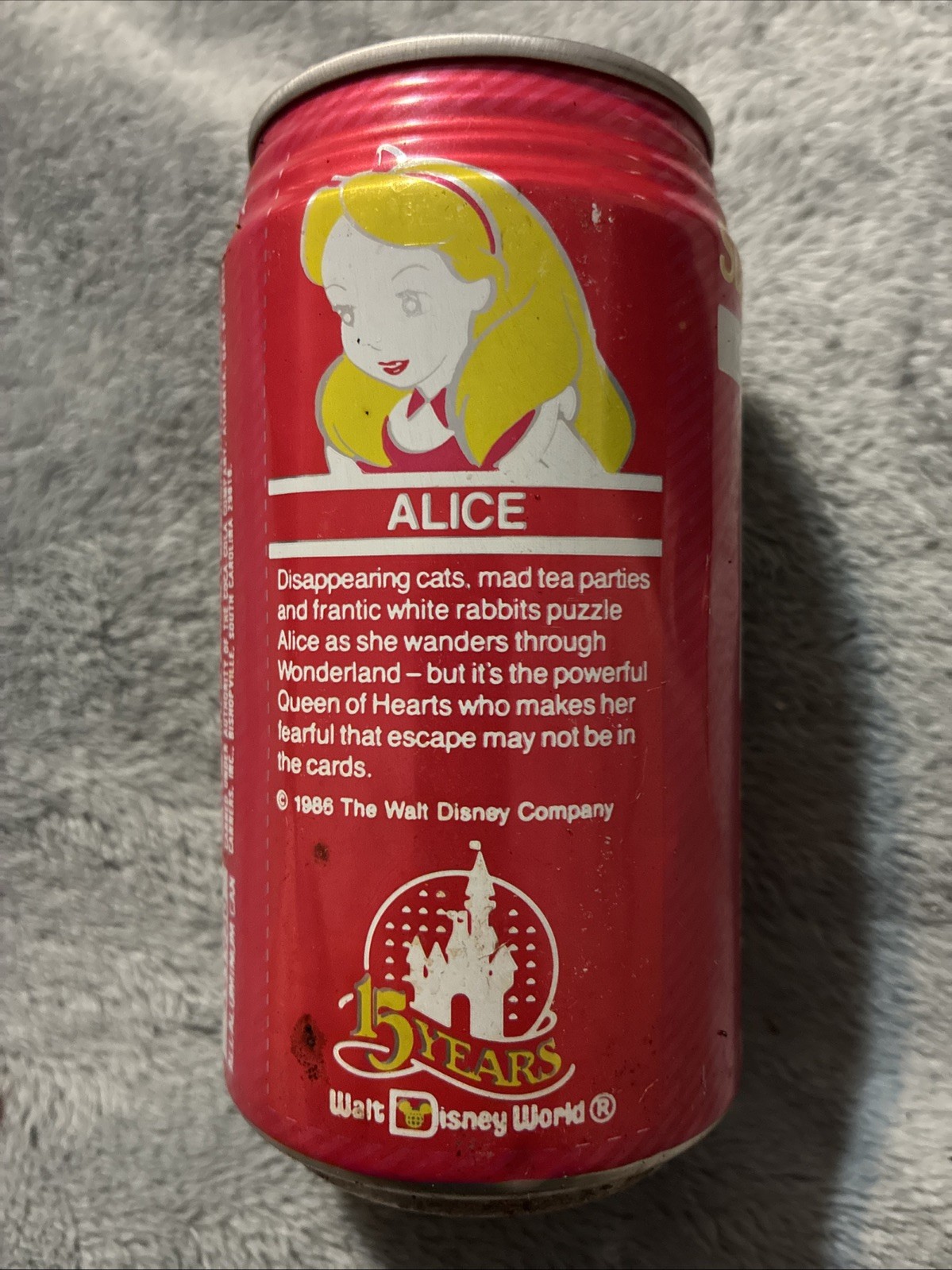 Vintage Tab Sugar Free 12oz Soda Can Disney’s Alice In Wonderland Graphic 1986