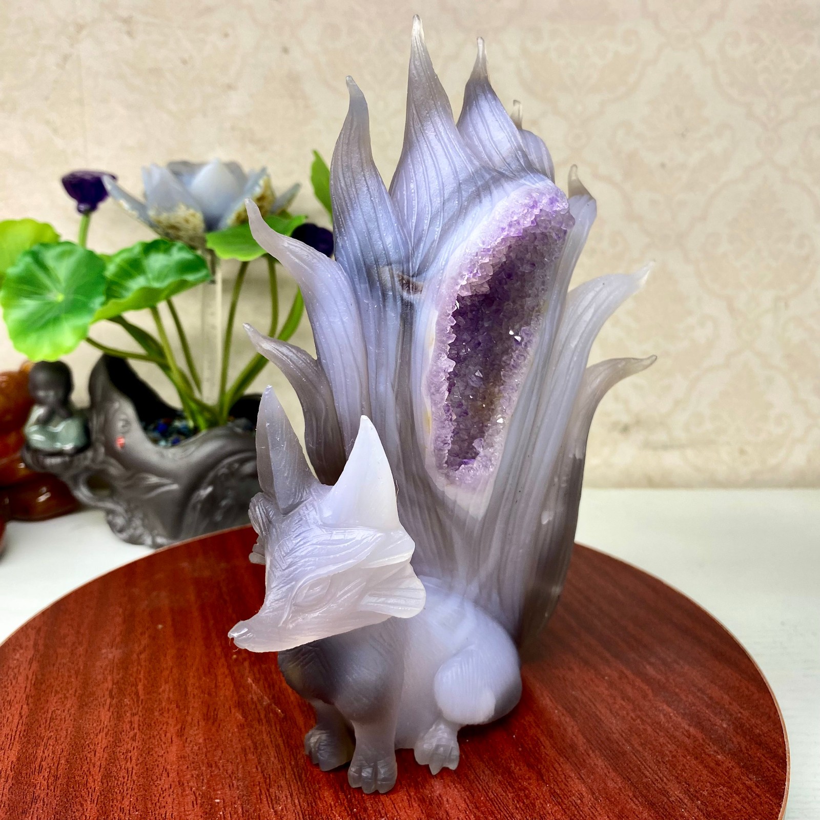 2.14LB Natural Agate Geode Hand Carved Nine-tailed Fox Quartz Crystal Decor