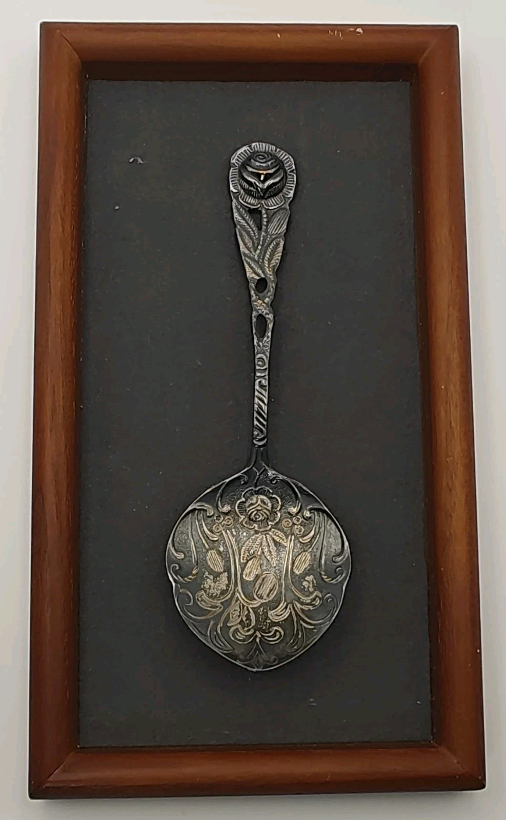 Vtg Silver Tone Floral Victorian Style Collectie Spoon, Metal Sweden