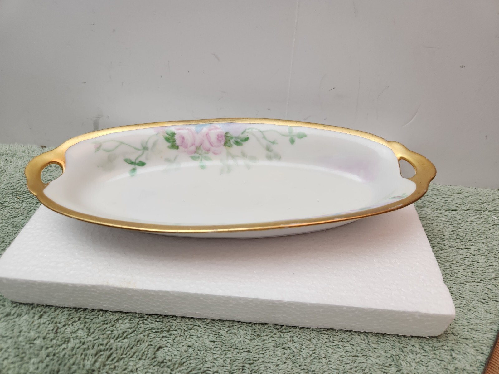 SCHUMANN BAVARIA OVAL HANDLED DISH
