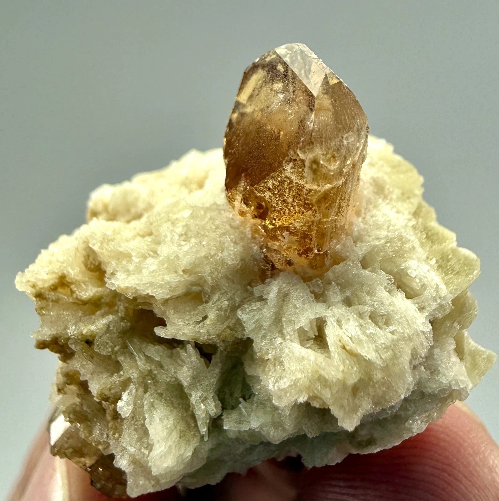 100 CT Topaz Stunning Crystals on Matrix From Skardu Pakistan e1