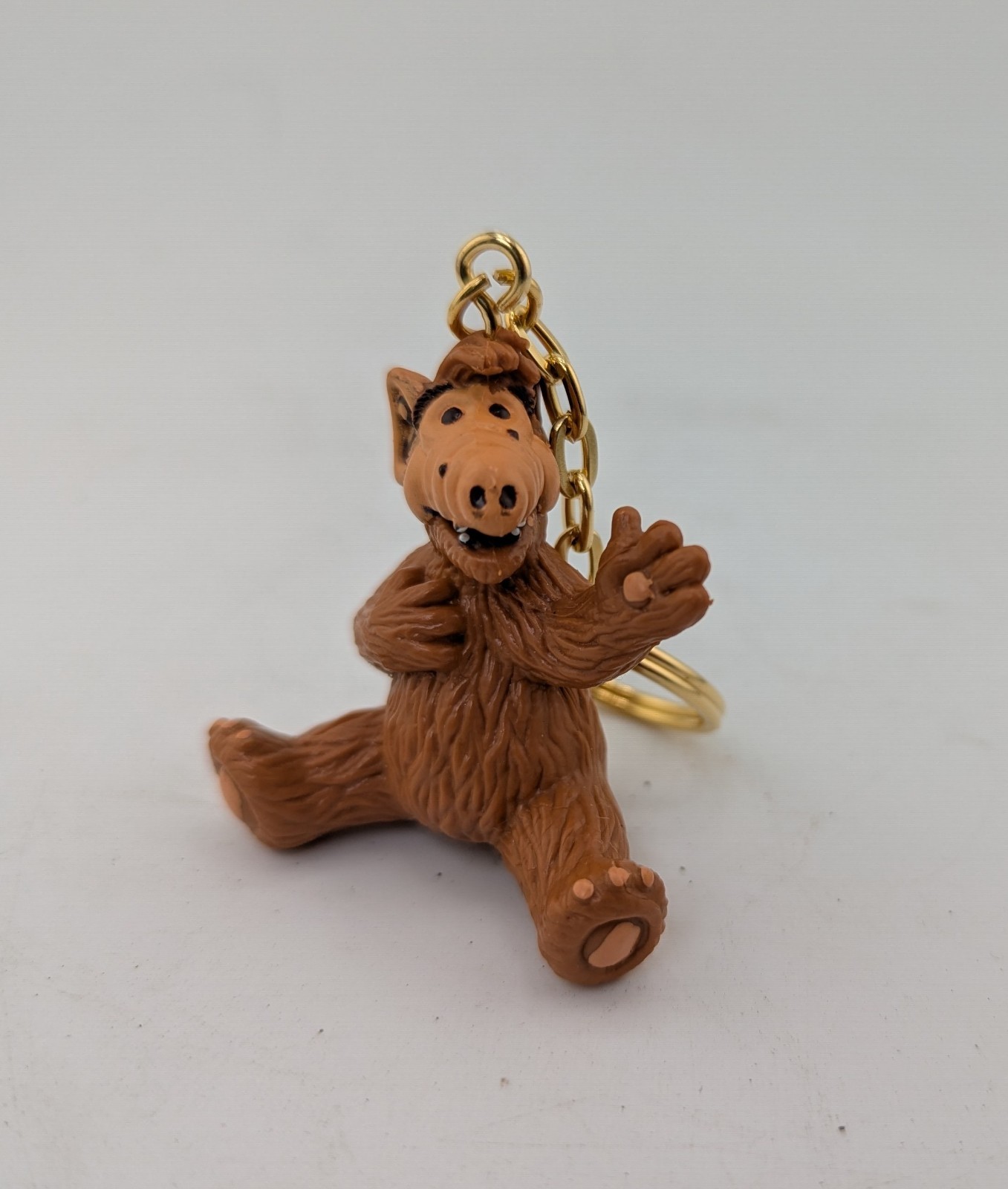 Vintage VTG Russ 1988 Keychain ALF TV Show Sitting 