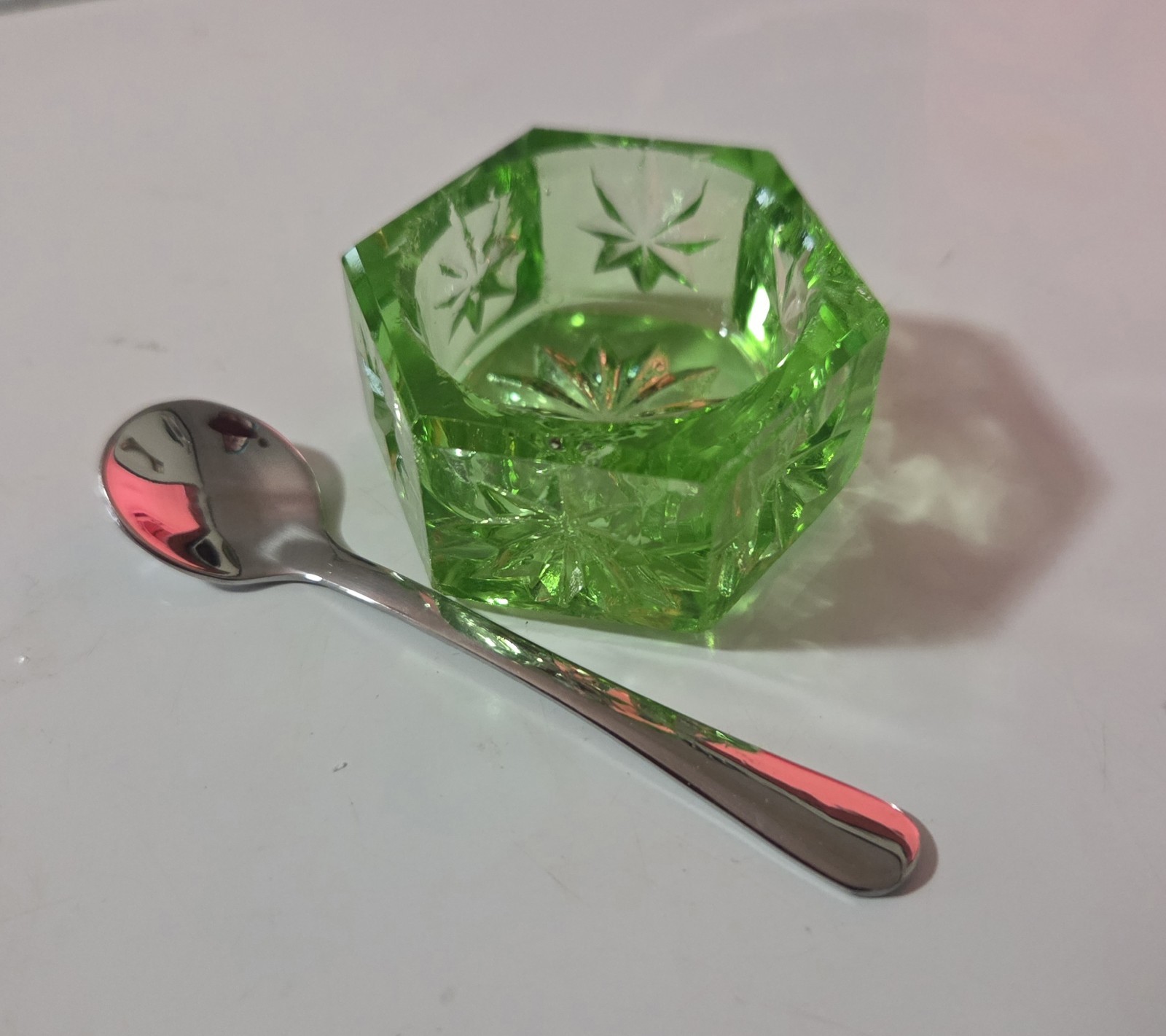 Vintage Mosser Green Hexagon Starbust Design~ Open Salt Cellar & Salt Spoon~SALE
