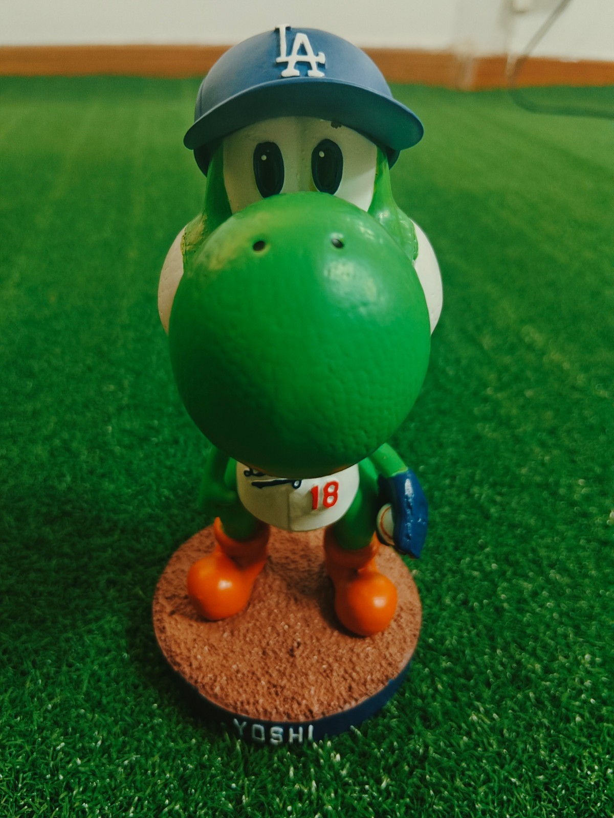 Dodgers Yamamoto Yoshi Bobblehead SGA 2026 Nintendo Super Mario Figure NIB
