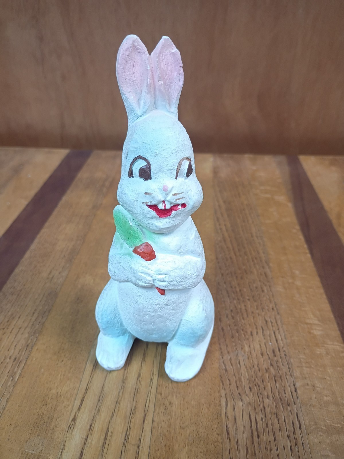Vintage Unique  Chalk Ware Rabbit Holding A Carrot. 6\