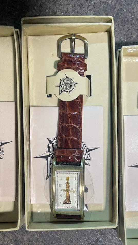 Universal Studios Island of Adventure Watch BRAND NEW IN BOX RARE HTF