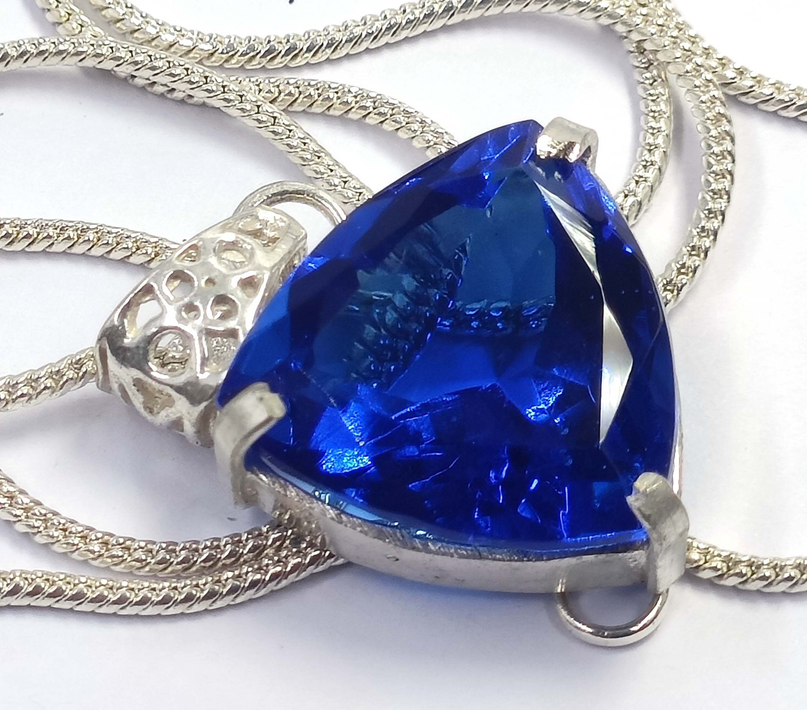34.55 Ct 925 Silver Natural Blue Sapphire Pendant Trillion Shape IGL Gems 6AHO