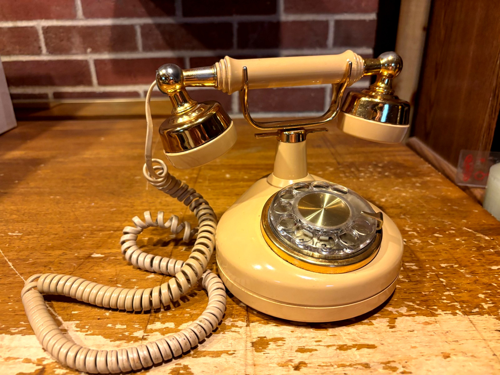 Vintage Western Electric Dial Princess Style Telephone Beige/Gold Nice Condition