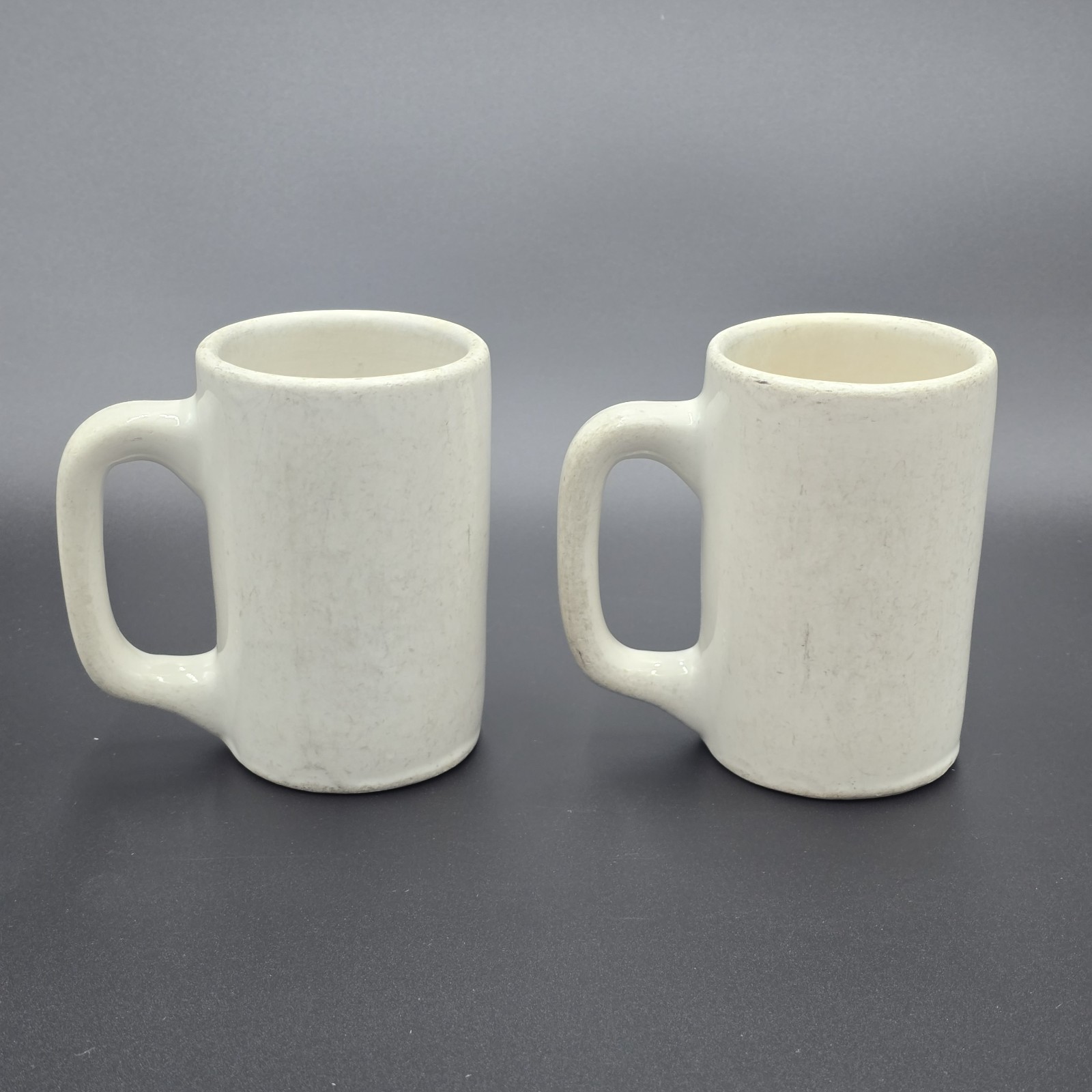 2 Vintage Glaze HALL D-Handle 1318 Thick Coffee Mug Set Restaurant Made in USA