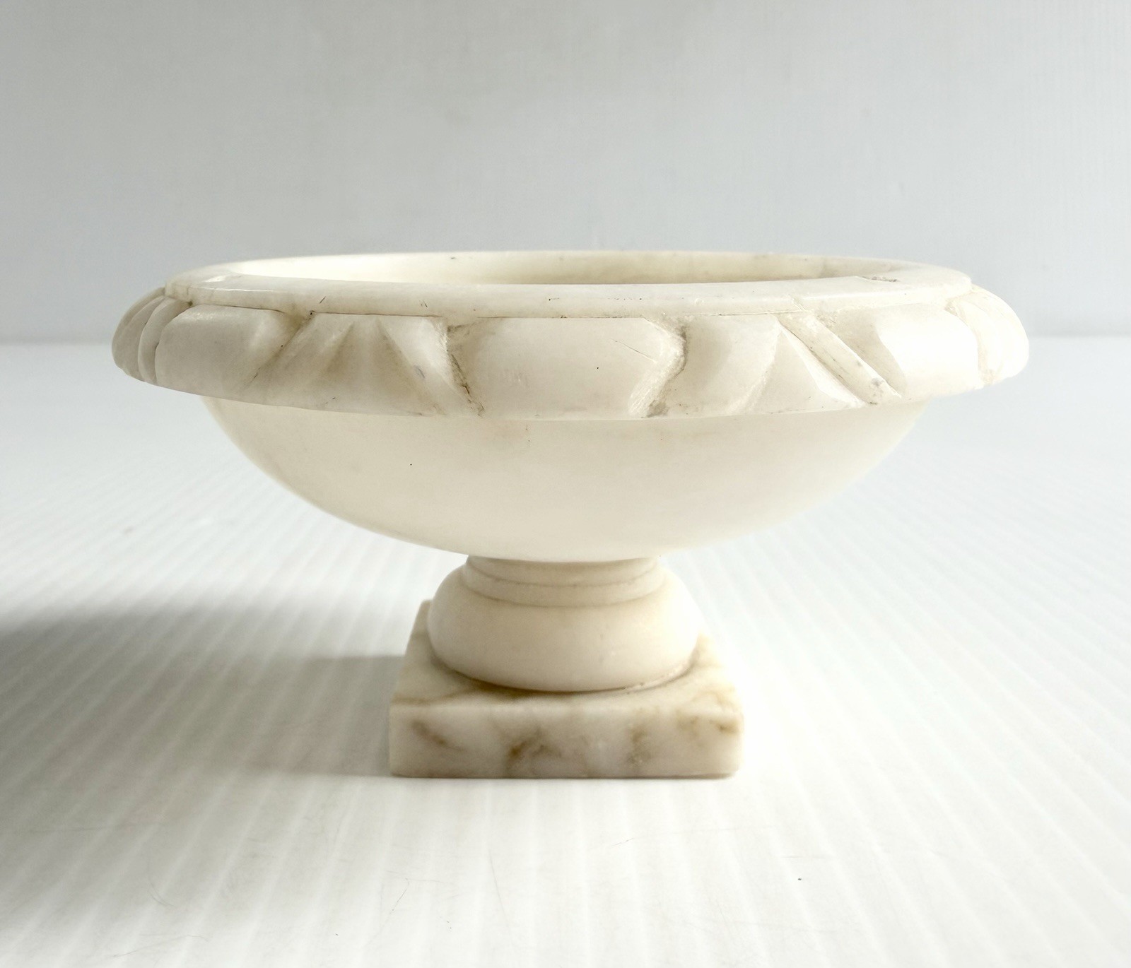 Vintage Alabaster Marble Birdbath Hand Carved Stone Sculpture 5 inch, No Birds