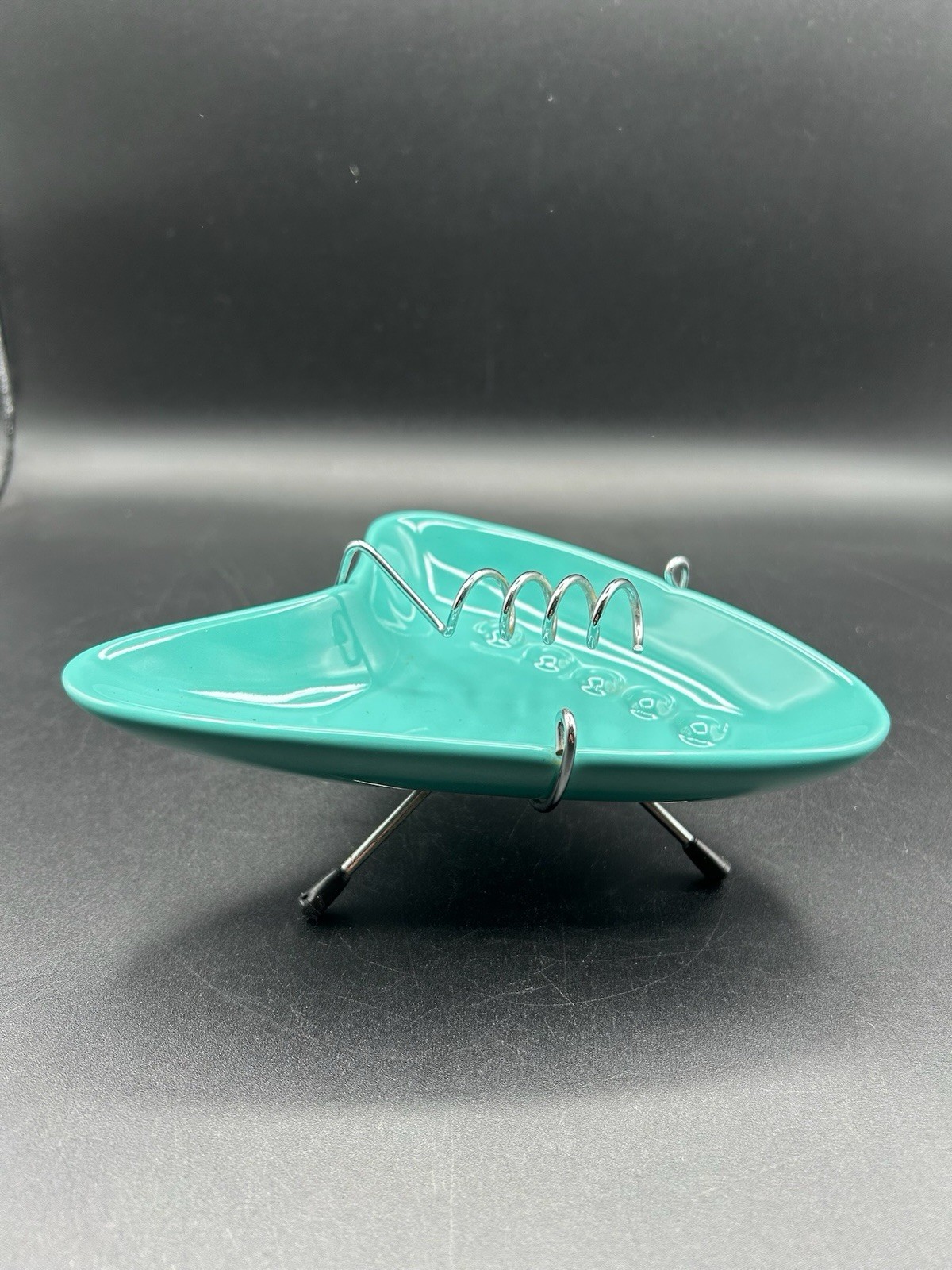 VTG Mid Century Modern Atomic Boomerang Ceramic Ashtray with Stand Glossy Teal VTG Mid Century Modern Atomic Boomerang Ceramic Ashtray with Stand Glossy Teal
