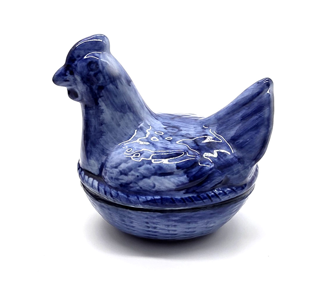 Vintage Style Blue Ceramic Hen on Nest Covered Salt Cellar Cottagecore Farmhouse