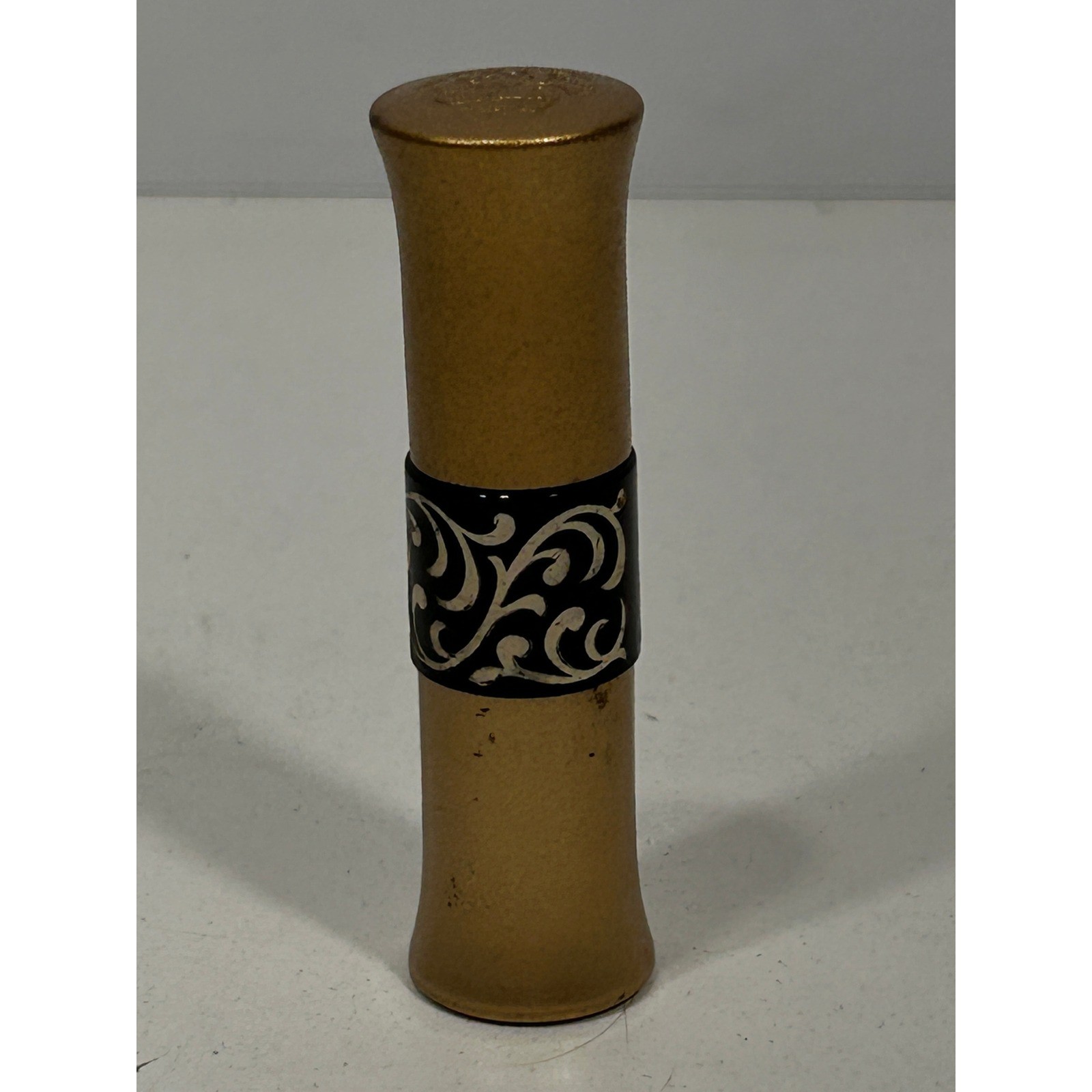 Vintage Dura-Gloss Lipstick Light Pink 401 Gold Black Filigree Case Winarick NY
