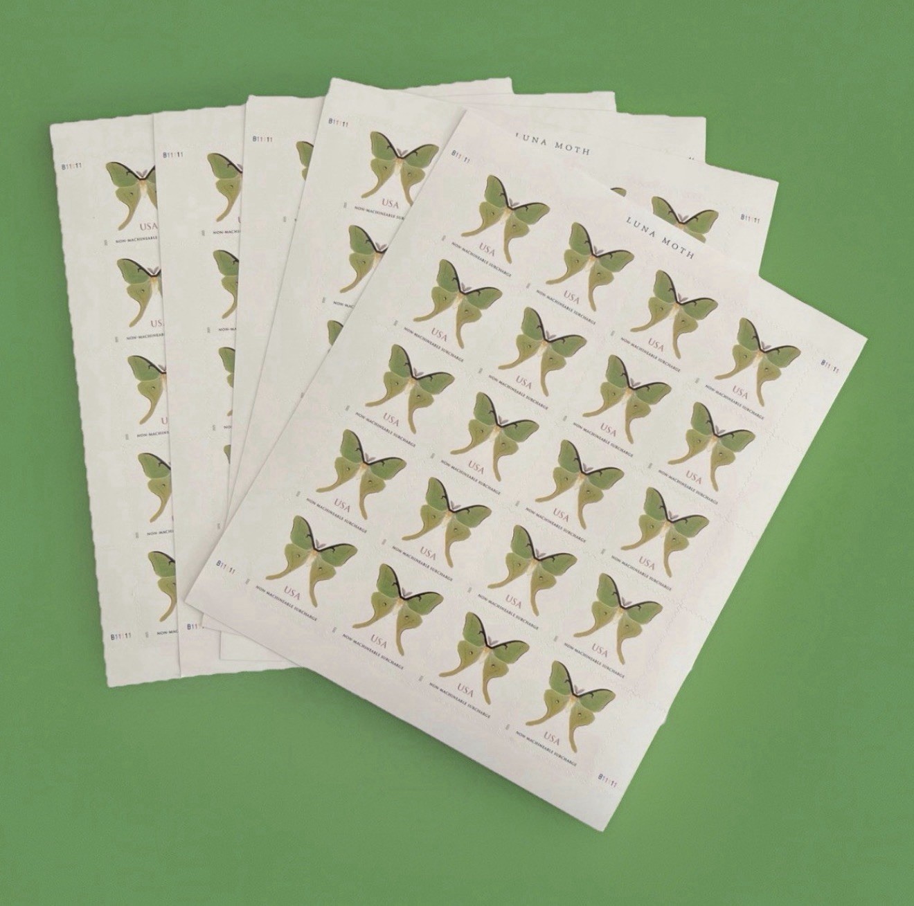 2025 USPS SHEET OF 20 NON-MACHINEABLE LETTER STAMPS LUNA MOTH 1.31¢